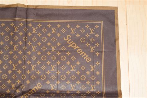 louis vuitton bandana fake